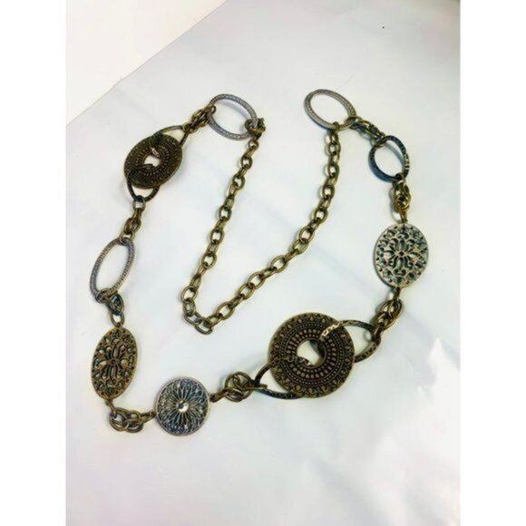 Premier Designs Francesca Medallion 40 Inch Necklace - Picture 2 of 7